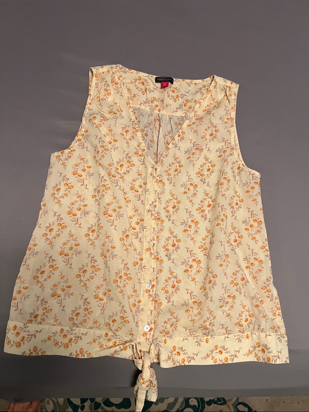 Vince Camuto Cream Floral Button-Front Tie-Hem Tank Top